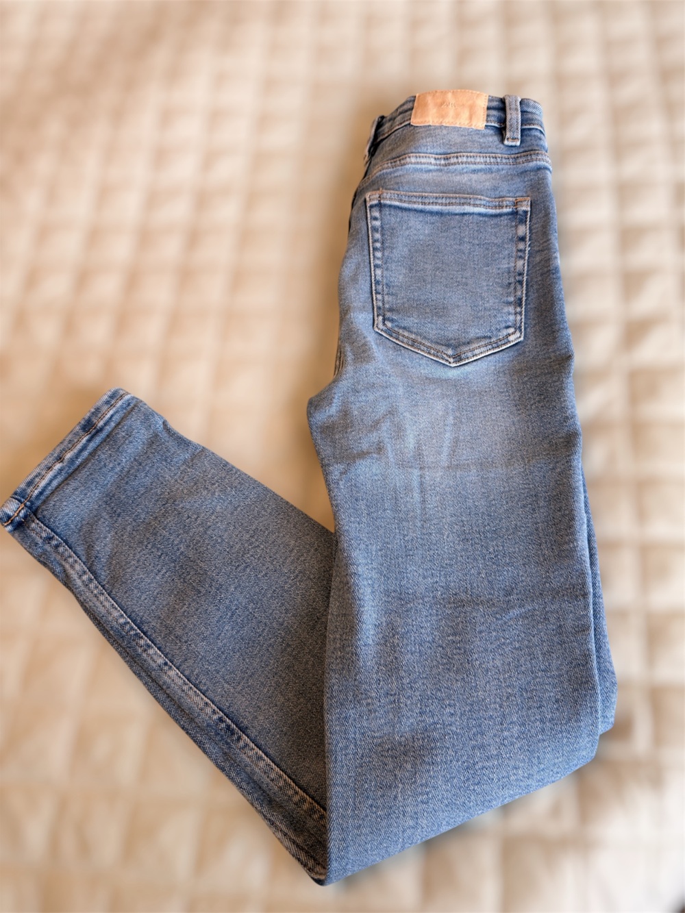 Zara High Rise Slim Light Wash Straight Leg Jeans Women’s US 2 Denim